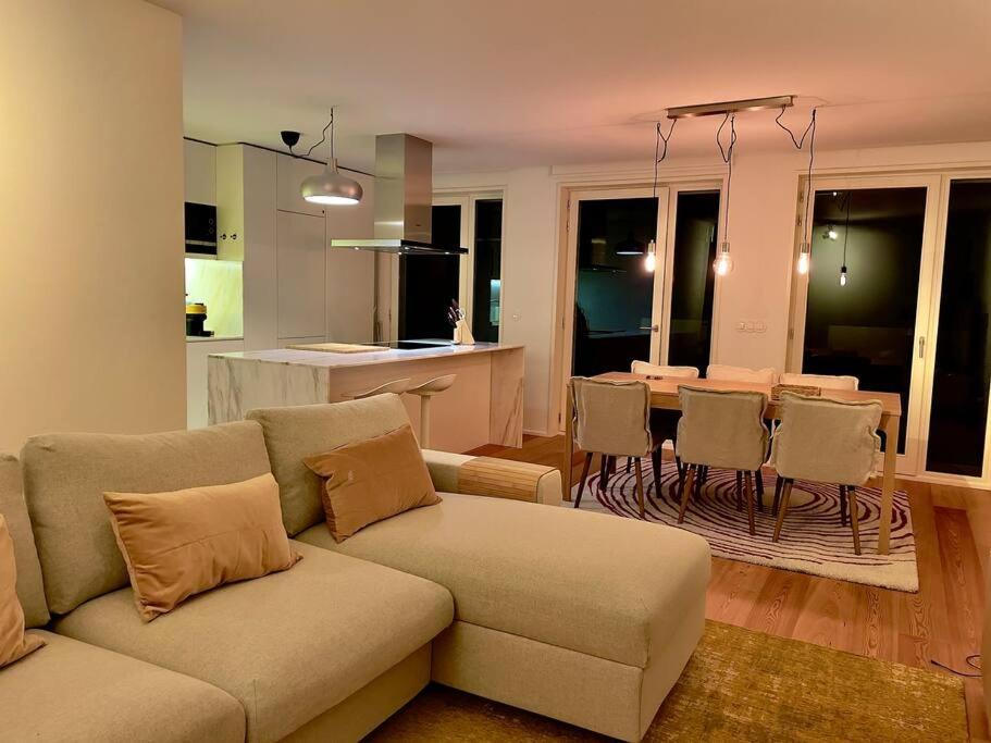 דירות מטוסיניוס Alva Luxury Flat מראה חיצוני תמונה
